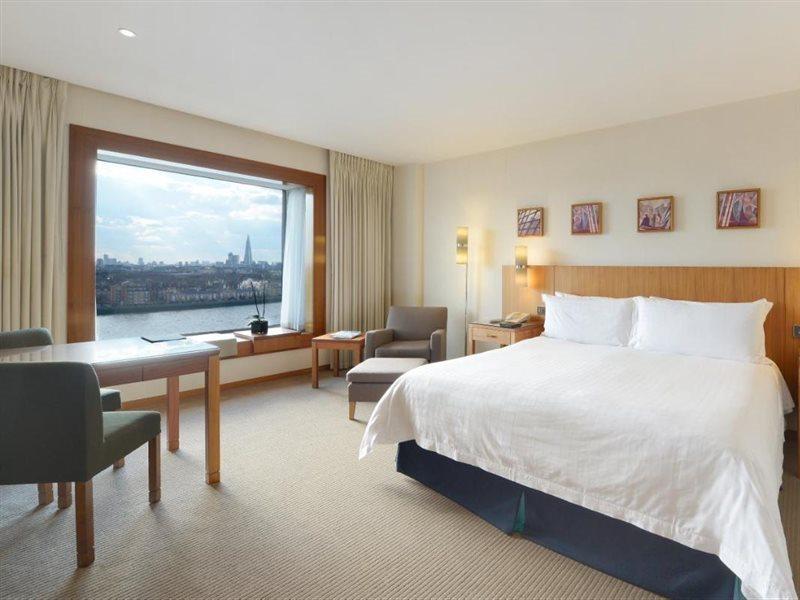 Canary Riverside Plaza Hotel Londýn Exteriér fotografie A room at the InterContinental London - The O2