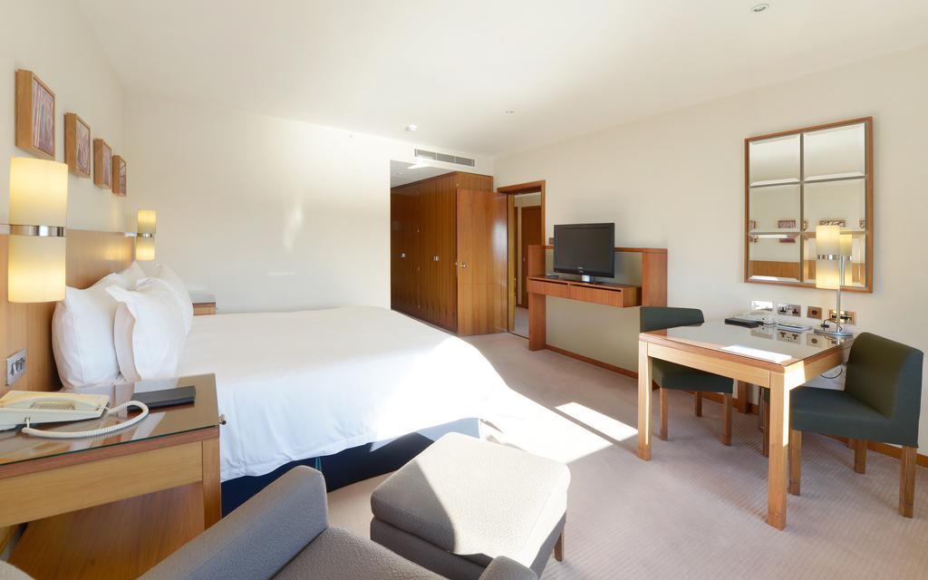 Canary Riverside Plaza Hotel Londýn Exteriér fotografie A room at the InterContinental London The O2